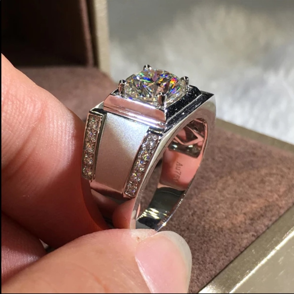 New Unisex 925 Silver Diamond Business Ring - Picture 3 of 5